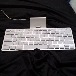 Apple keyboard